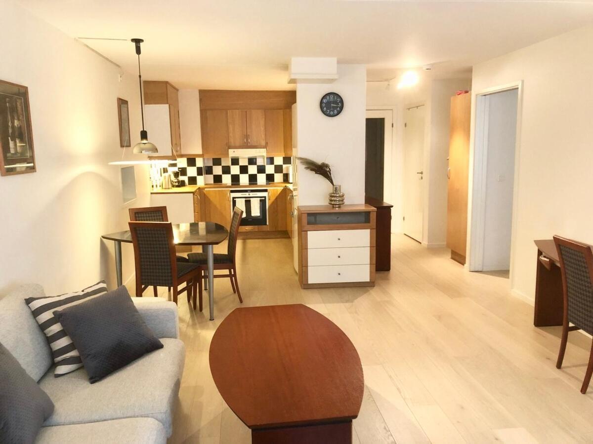 Apartment Spacious Aker Brygge With Balcony