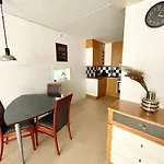Spacious Aker Brygge Apartment With Balcony